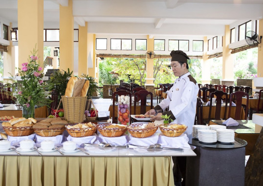 HON ROM CENTRAL BEACH RESORT 31