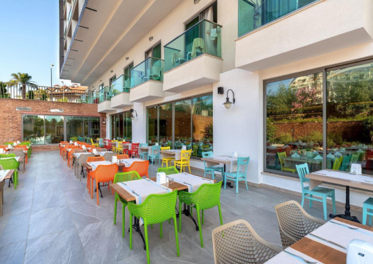 ORFEUS QUEEN HOTEL 9