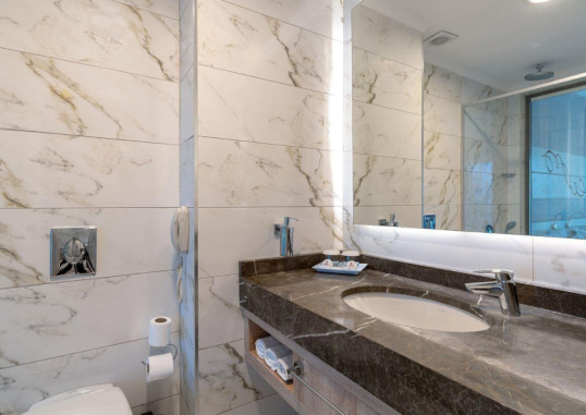 ORFEUS QUEEN HOTEL 6