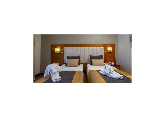 IMPERIAL SUNLAND RESORT & SPA 7