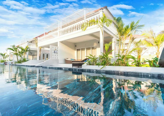 MERCURY RESORT & VILLAS 2