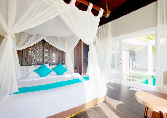 MERCURY RESORT & VILLAS 26