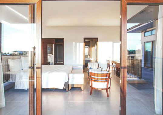 MERCURY RESORT & VILLAS 28