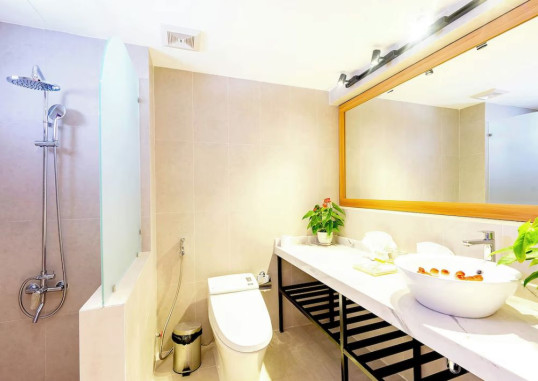 MERCURY RESORT & VILLAS 39