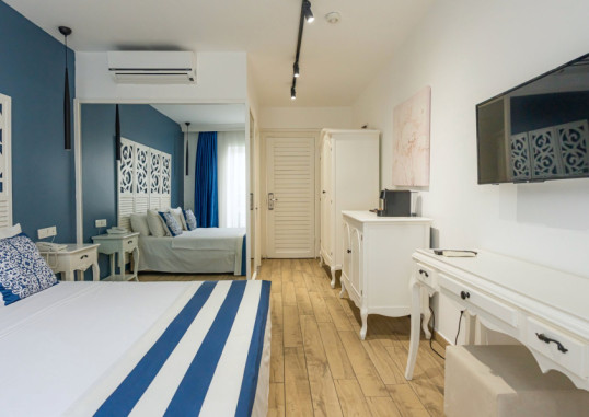 BLUE DREAMS RESORT 8