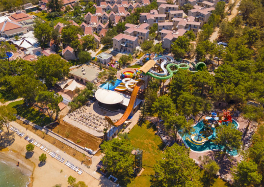 LONG BEACH CLUB NATURE 6