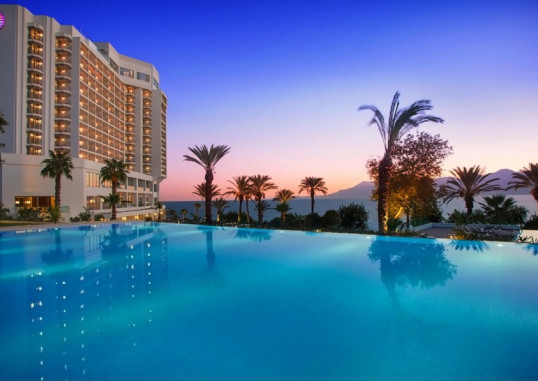 AKRA HOTEL 5