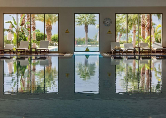 AKRA HOTEL 40