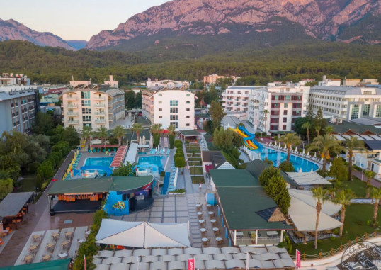 ARMAS BEACH HOTEL 8