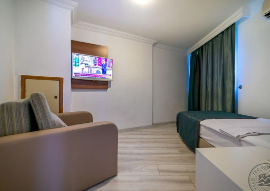 ARMAS BEACH HOTEL 19