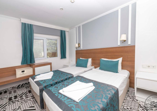 ARMAS BEACH HOTEL 21