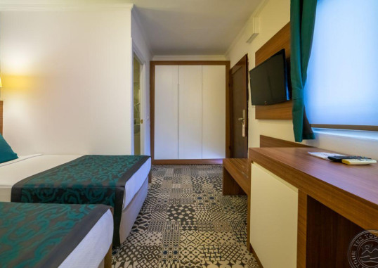 ARMAS BEACH HOTEL 24