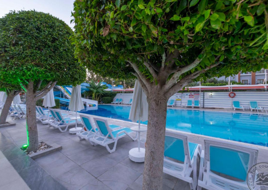 ARMAS BEACH HOTEL 30