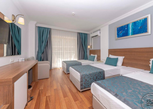 ARMAS BEACH HOTEL 62