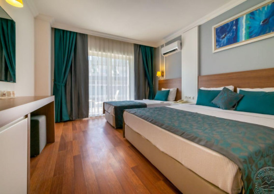 ARMAS BEACH HOTEL 74