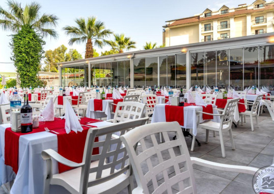 ARMAS BEACH HOTEL 79