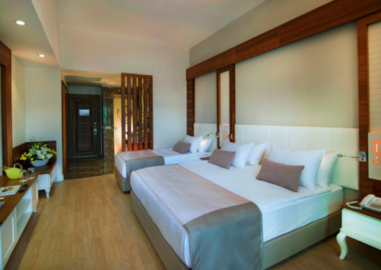 PORT NATURE LUXURY RESORT AND SPA 9