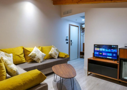 HOTEL SEMAJO 13