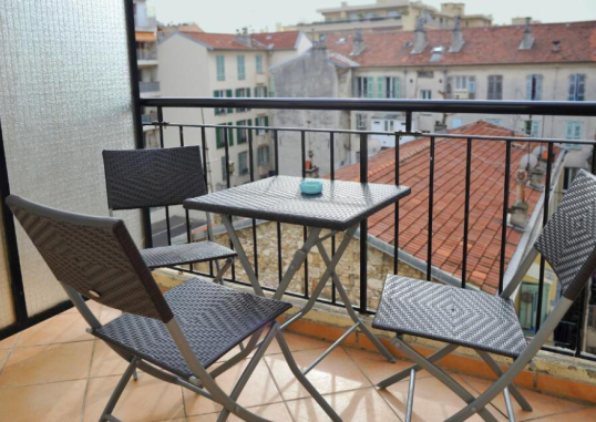 HOTEL ESPRIT D'AZUR 9