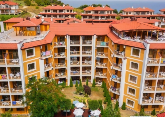 VEMARA CLUB HOTEL 4