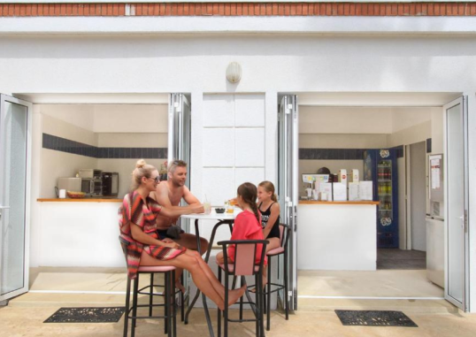 HOTEL GRAN GARBI MAR 16