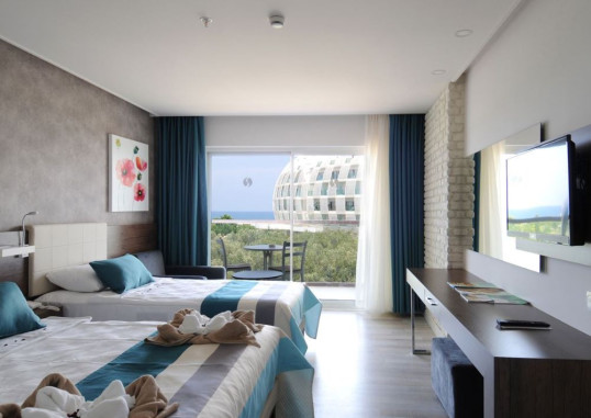 LONICERA WEST HOTEL 17