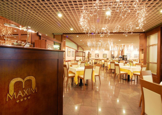 MAXIM 4