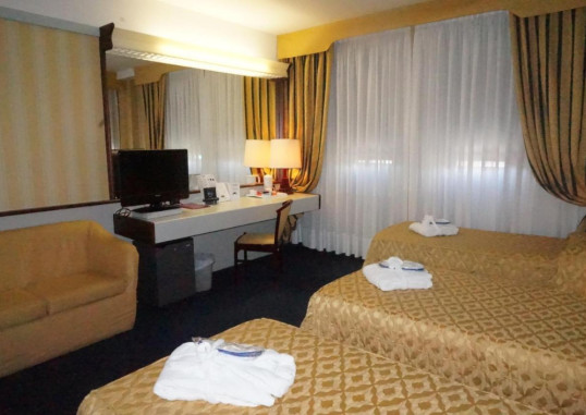 MAXIM 14
