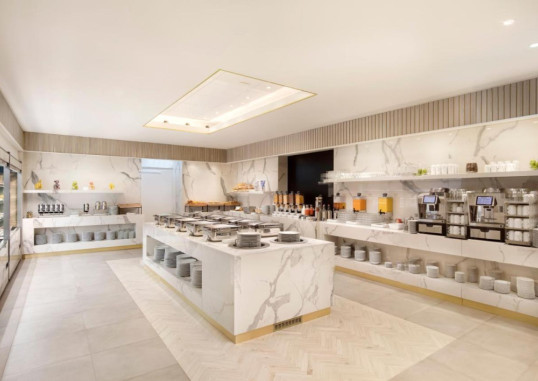 CROWNE PLAZA ZURICH 4
