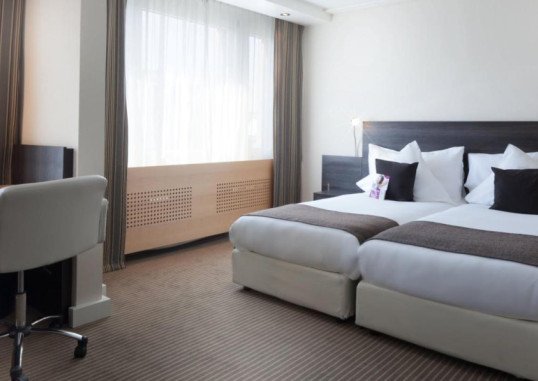 CROWNE PLAZA ZURICH 32