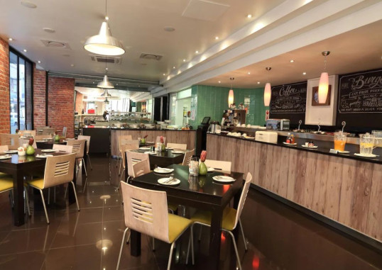 CAPE DIAMOND BOUTIQUE HOTEL 5