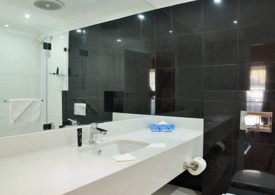 CAPE DIAMOND BOUTIQUE HOTEL 28