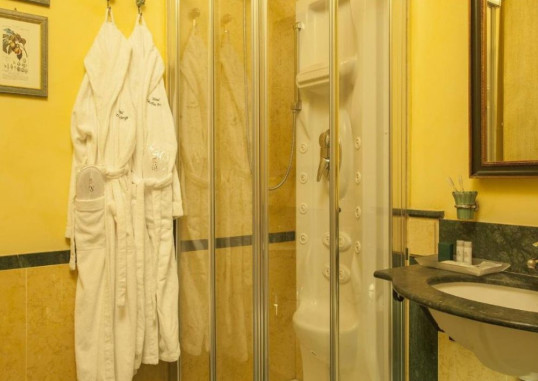 HOTEL VECCHIO BORGO 15