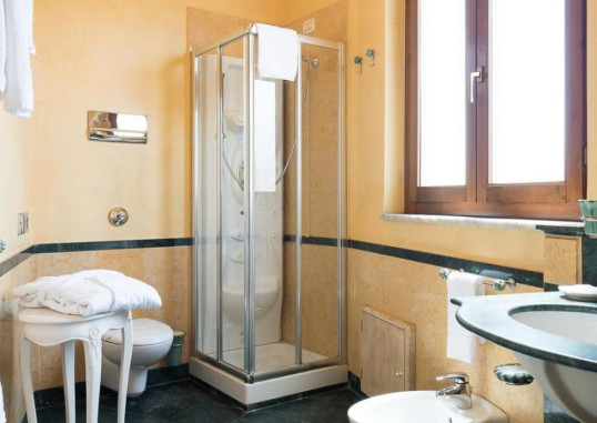 HOTEL VECCHIO BORGO 13