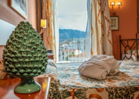 HOTEL VECCHIO BORGO 2