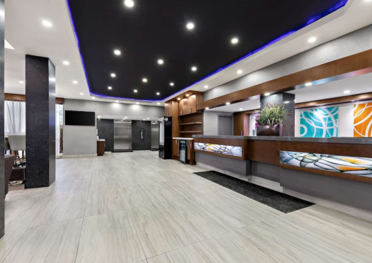 BEST WESTERN PLUS TORONTO NORTH YORK HOTEL & SUITES 6