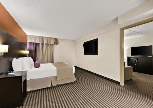 BEST WESTERN PLUS TORONTO NORTH YORK HOTEL & SUITES 19