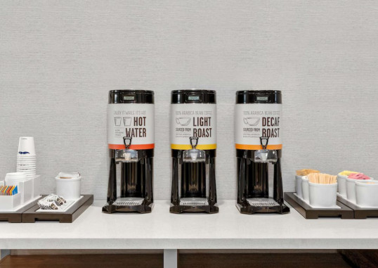 HAMPTON INN SUITES TORONTO DOWNTOWN ONTARIO CANADA 6