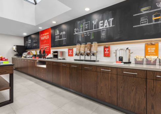 HAMPTON INN SUITES TORONTO DOWNTOWN ONTARIO CANADA 7