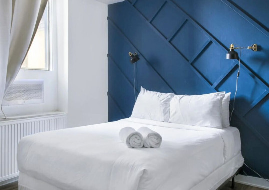 PEMBROKE INN 9