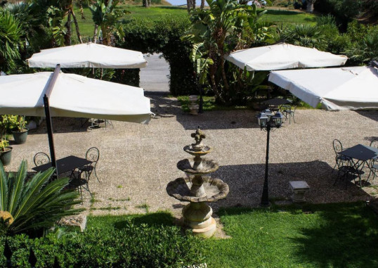 VILLA D'AMATO 4