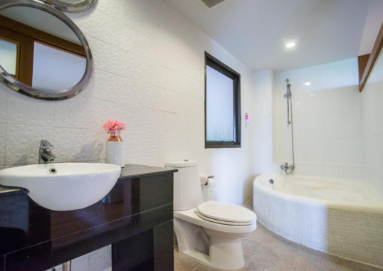 BELLA VILLA METRO 24