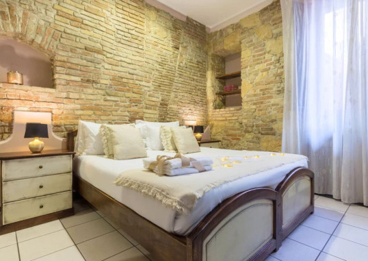 AFFITTACAMERE ARCOBALENO 12