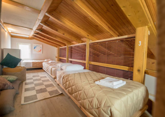 MOSAIC HOME 13