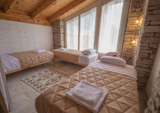MOSAIC HOME 14