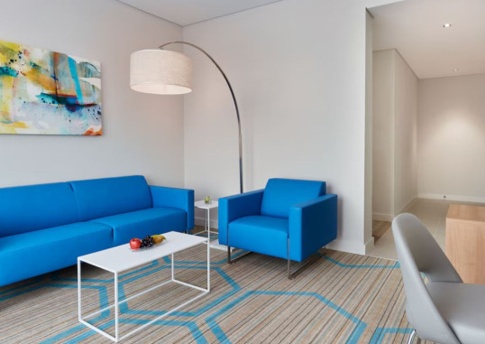 HOLIDAY INN DOHA - THE BUSINESS PARK 37
