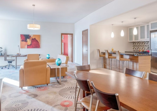 CROWNE PLAZA DOHA - THE BUSINESS PARK 41