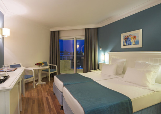TERRACE BEACH RESORT HOTEL 11