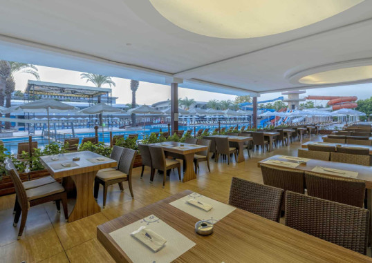 TRANSATLANTIK HOTEL & SPA 26