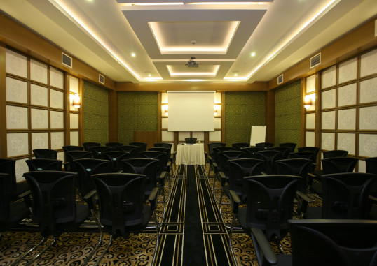 TRANSATLANTIK HOTEL & SPA 58